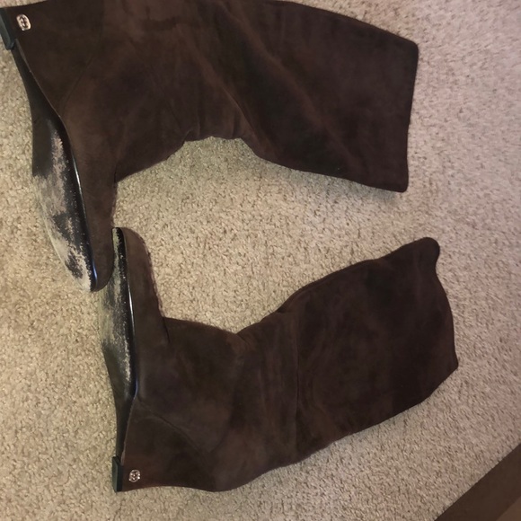 Brown suede wedge boot - Picture 3 of 8